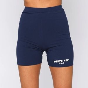 White fox Offstage Ribbed Bike Shorts Space Navy